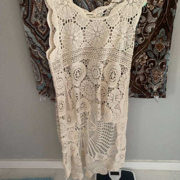 Cover over - Picture 3 of 5